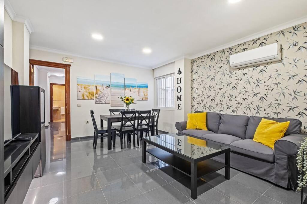 Ferienwohnung Piso En Atarazanas Málaga Exterior foto
